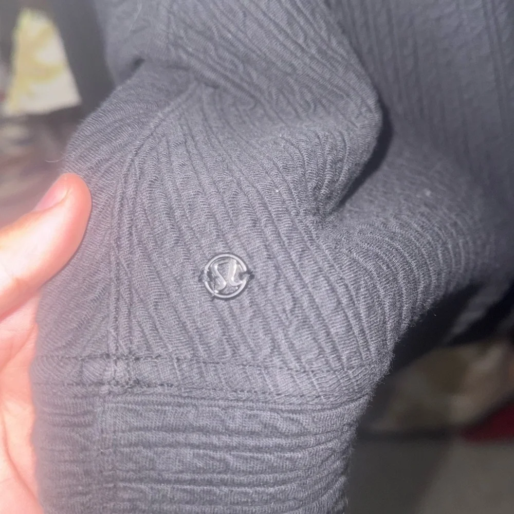 Lululemon Retreat Yourself Pullover! - Picture 4 of 6